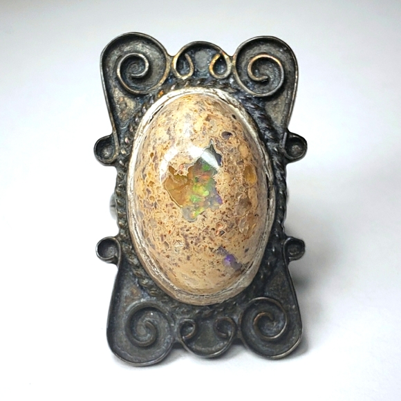 Native American Ring - Picture 10 of 13